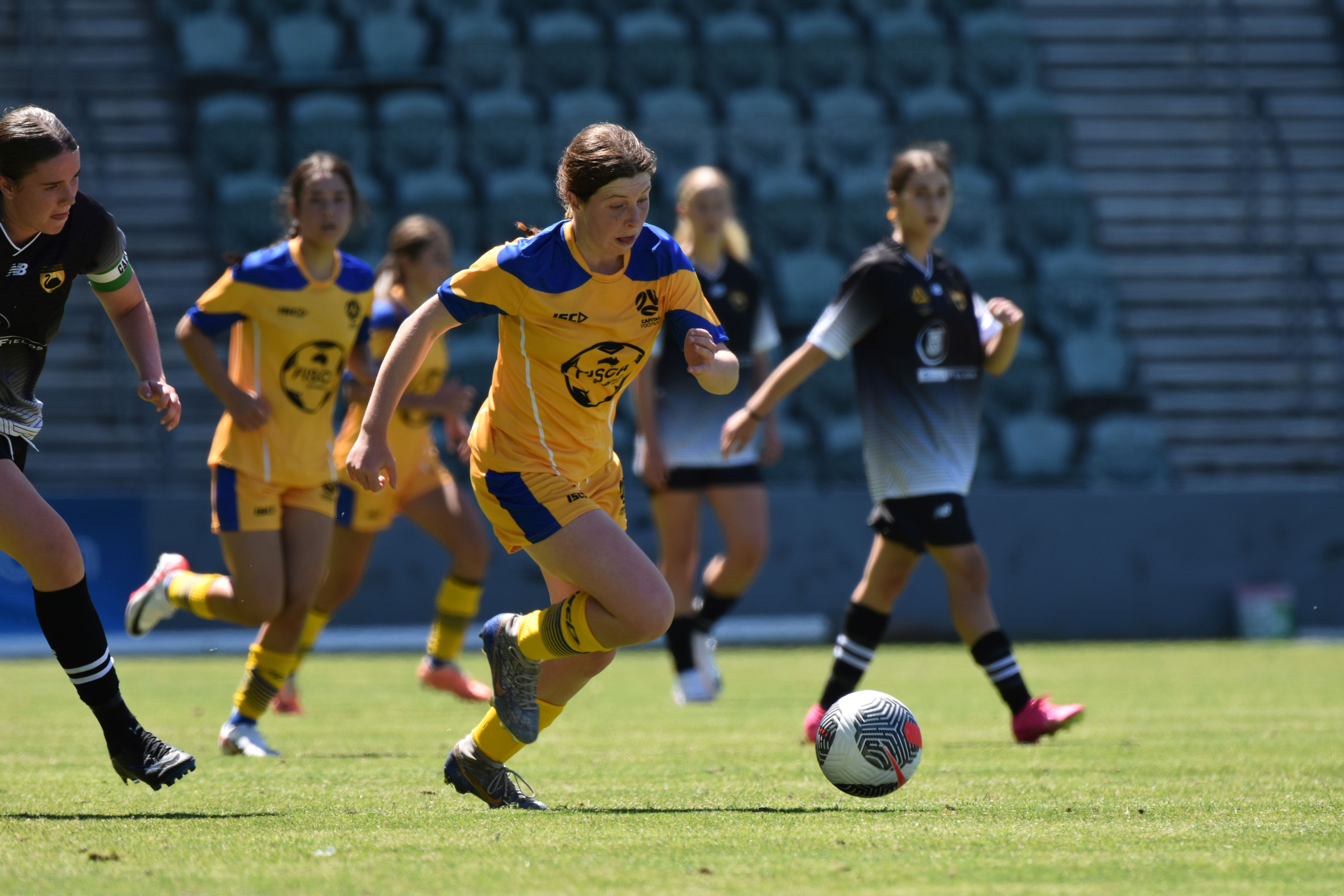 Capital Football on the charge against Western Australia in the Under 16s