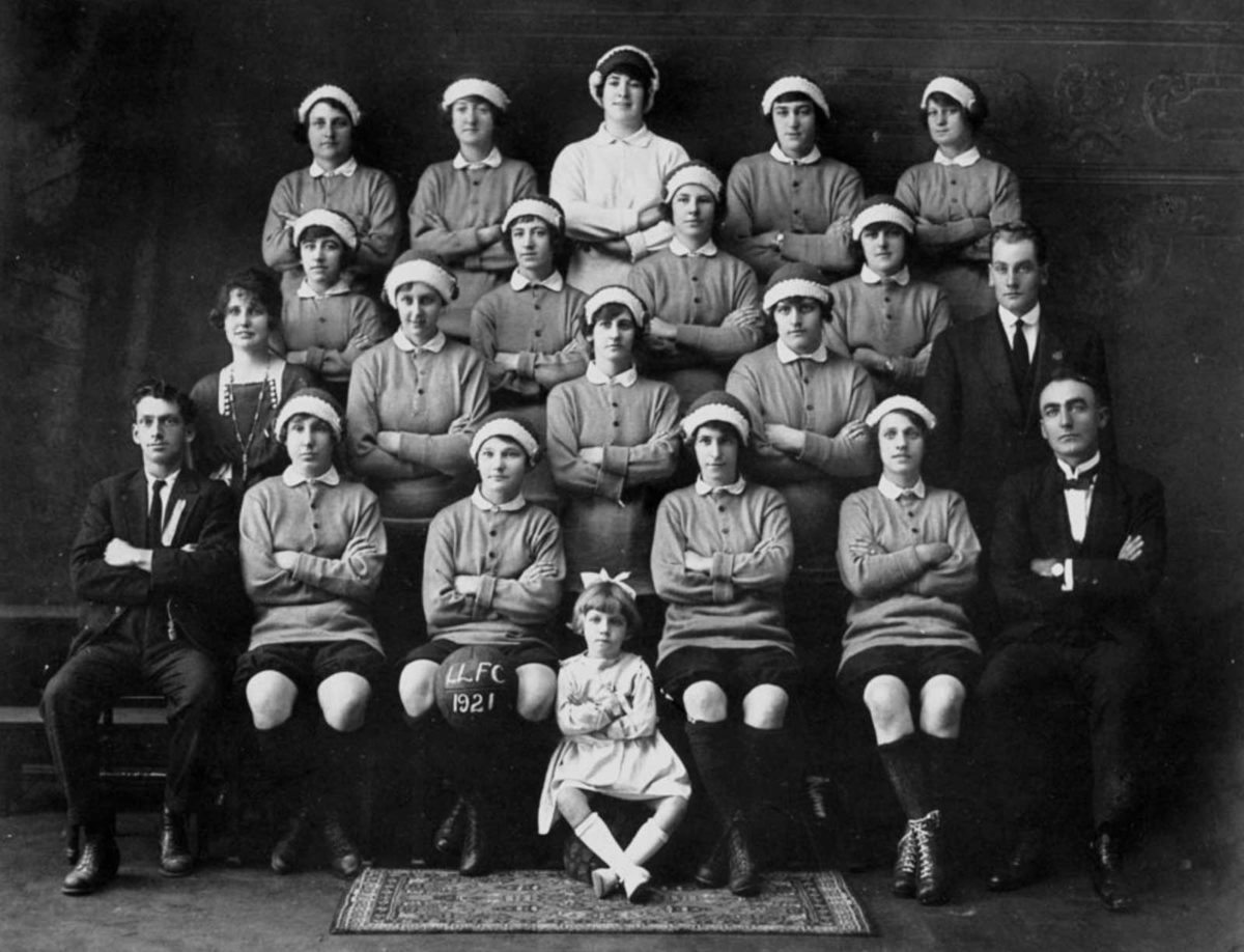 Latrobe Ladies FC in 1921